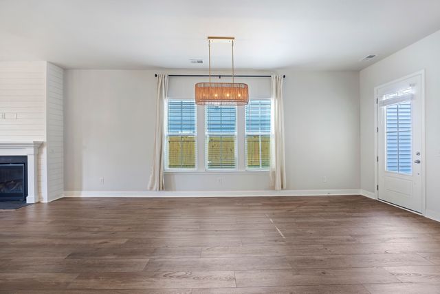 1014 Shore Lap Street, Summerville, SC 29485