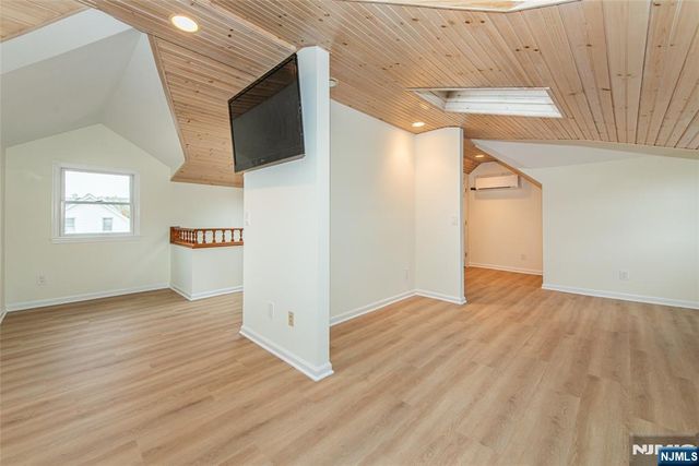 69 W Hanover Avenue, Morris Plains Borough, NJ 07950