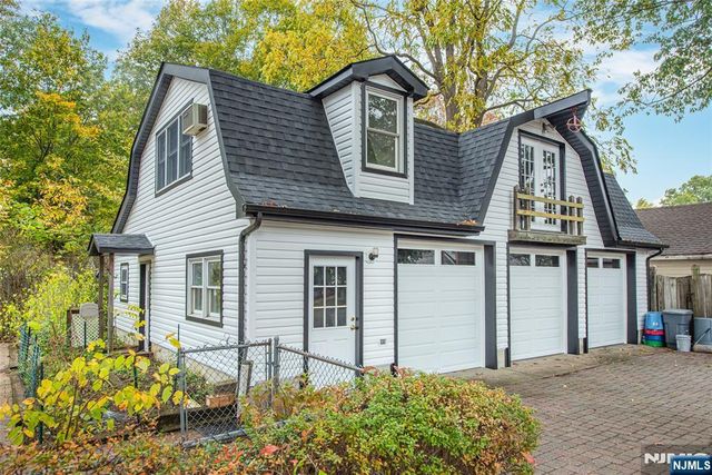 69 W Hanover Avenue, Morris Plains Borough, NJ 07950