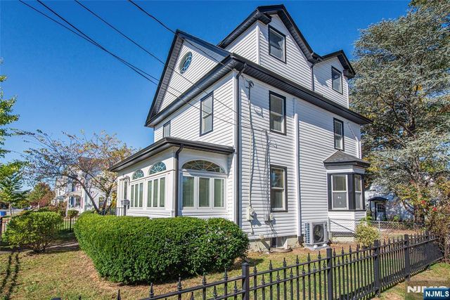 69 W Hanover Avenue, Morris Plains Borough, NJ 07950