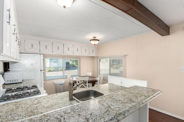 5465 W Lazy S Street, Tucson, AZ 85713