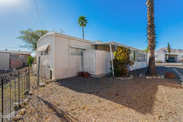 5465 W Lazy S Street, Tucson, AZ 85713