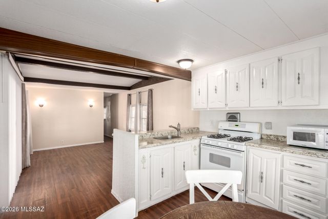 5465 W Lazy S Street, Tucson, AZ 85713