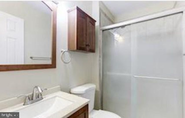 7740 TIVERTON DR, Springfield, VA 22152