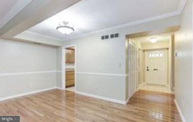7740 TIVERTON DR, Springfield, VA 22152