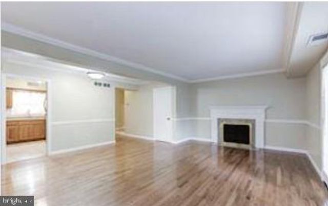 7740 TIVERTON DR, Springfield, VA 22152