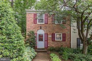 7740 TIVERTON DR, Springfield, VA 22152