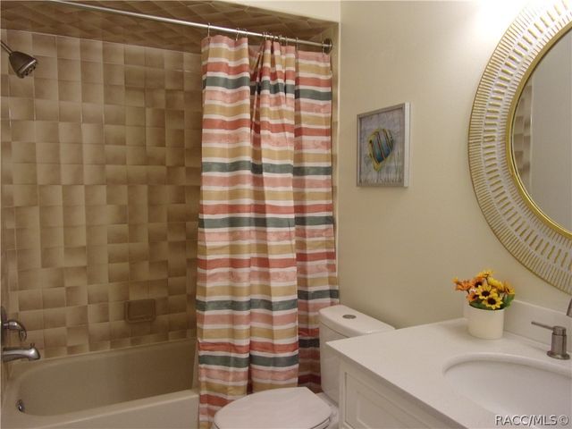 876 Pritchard Island Road, Inverness, FL 34450