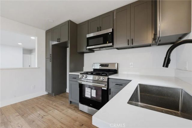 623 S Mistletoe, San Jacinto, CA 92583