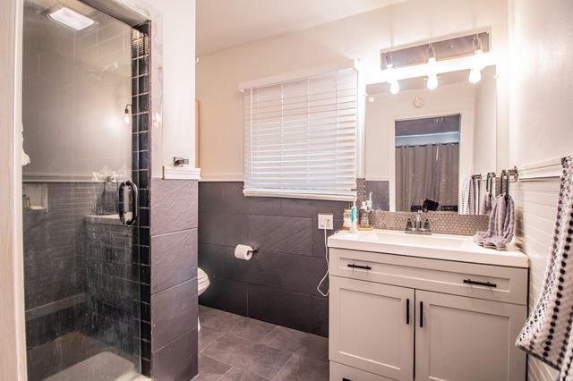 1301 E Buckley Street, Brownfield, TX 79316