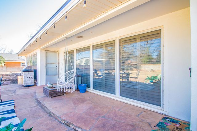 1301 E Buckley Street, Brownfield, TX 79316