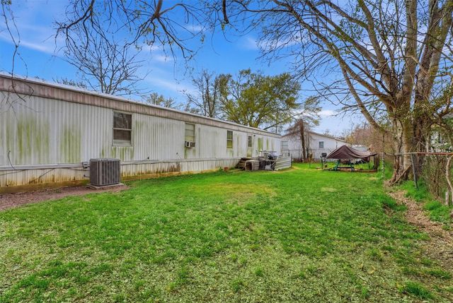 8786 Scarlet Oak, Willis, TX 77318