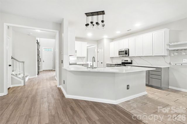 8712 Cool Meadow Drive, Huntersville, NC 28078