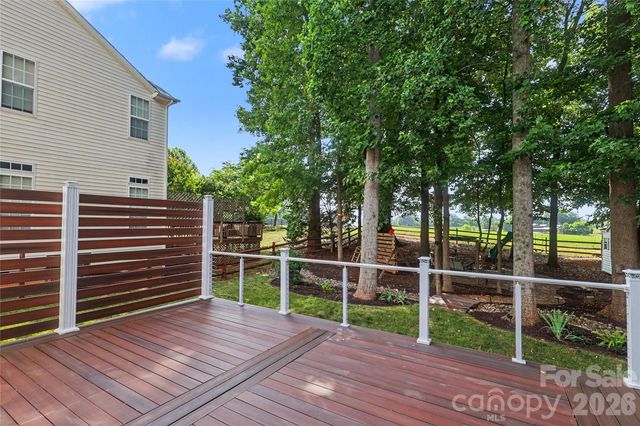 8712 Cool Meadow Drive, Huntersville, NC 28078