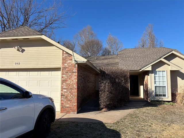 943 W Tesio Way Street, Mustang, OK 73064
