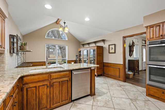 400 PR 350, Honey Grove, TX 75446