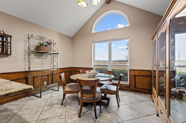 400 PR 350, Honey Grove, TX 75446