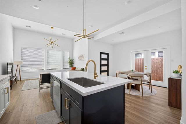 9309 Caddo Road B, Houston, TX 77078