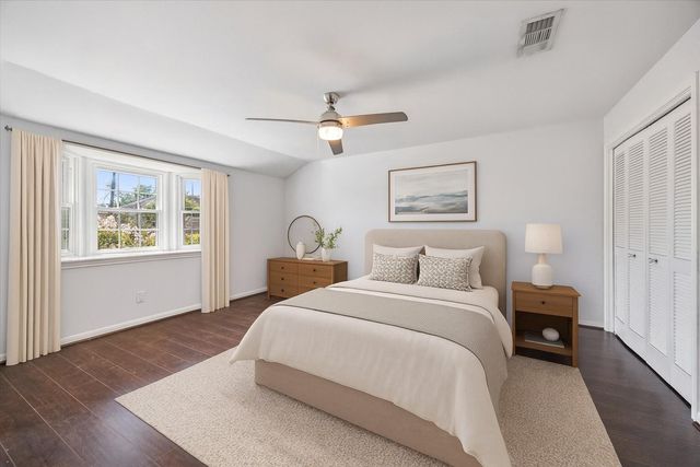 671 N Post Oak Lane 671, Houston, TX 77024