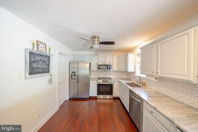 115 LARKSPUR DR, Quarryville, PA 17566