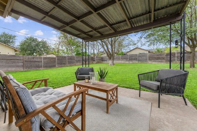 8508 Bradford DR, Austin, TX 78758