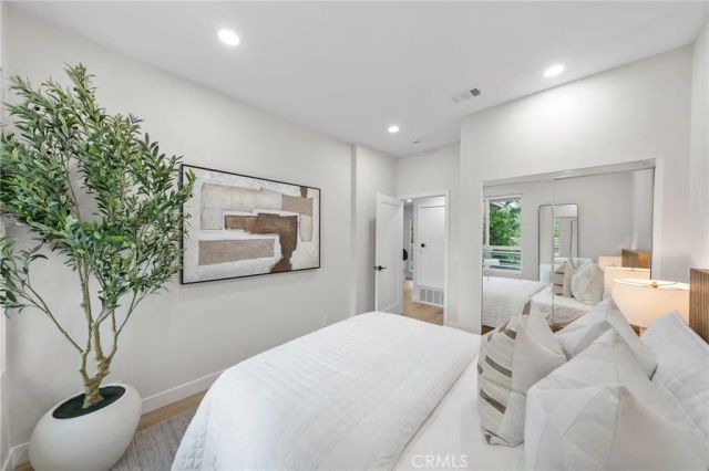 14 Highland View 40, Irvine, CA 92603