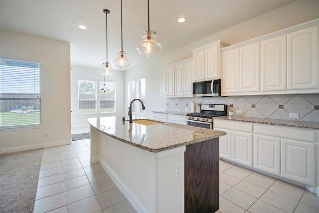 2526 Thayne Drive, Anna, TX 75409