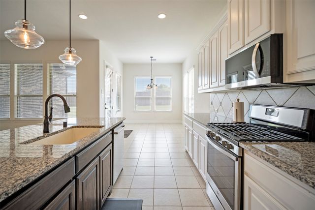 2526 Thayne Drive, Anna, TX 75409