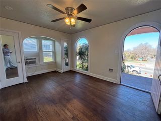 3521 W 7th Street 2, Fort Worth, TX 76107