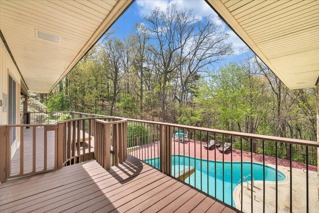 3244 Pineland RD, Roanoke, VA 24018