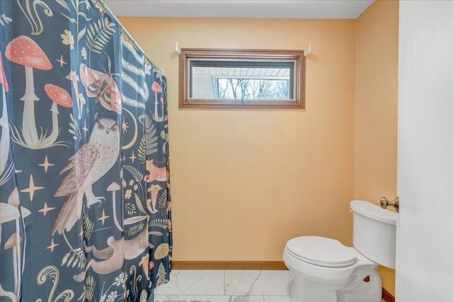 3244 Pineland RD, Roanoke, VA 24018