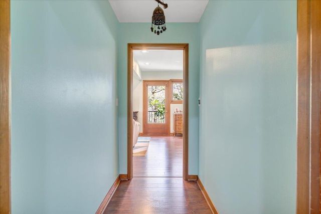 3244 Pineland RD, Roanoke, VA 24018