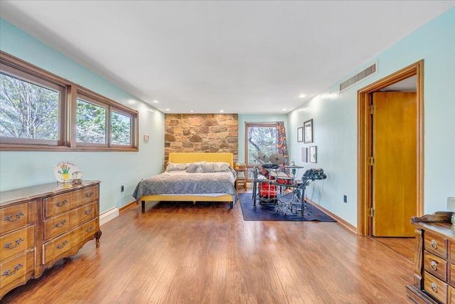 3244 Pineland RD, Roanoke, VA 24018