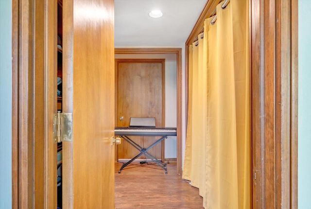3244 Pineland RD, Roanoke, VA 24018