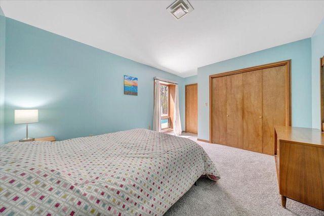 3244 Pineland RD, Roanoke, VA 24018