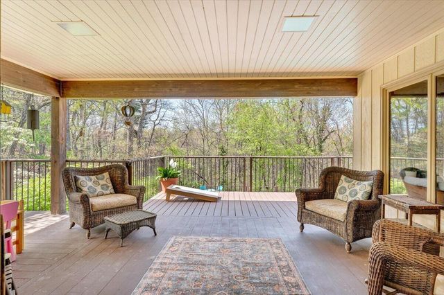 3244 Pineland RD, Roanoke, VA 24018