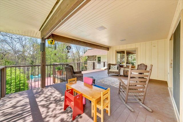3244 Pineland RD, Roanoke, VA 24018