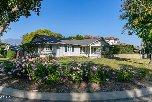 303 E Las Flores Avenue, Arcadia, CA 91006