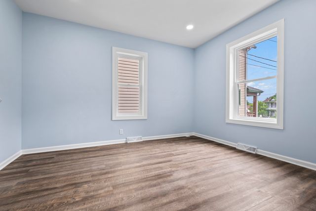 1722 Charles Street, Rockford, IL 61104