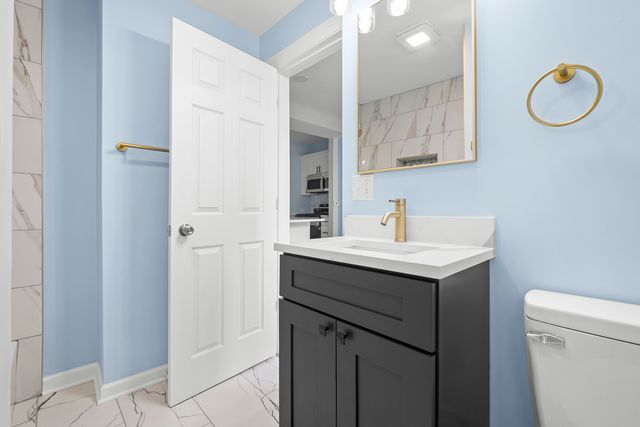 1722 Charles Street, Rockford, IL 61104