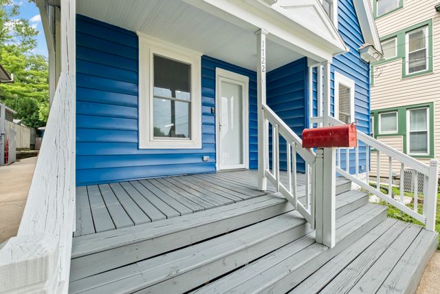 1722 Charles Street, Rockford, IL 61104