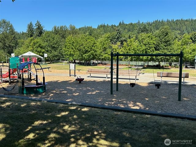 13059 SE 76th Street, Newcastle, WA 98056