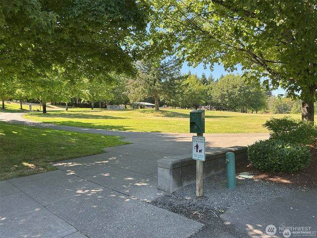 13059 SE 76th Street, Newcastle, WA 98056