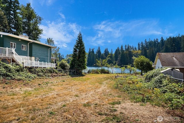 13059 SE 76th Street, Newcastle, WA 98056