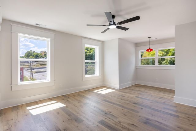 12 N Seminole Drive, Chattanooga, TN 37411