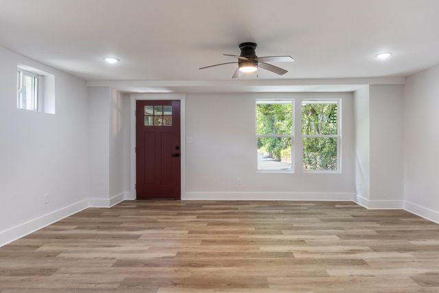 12 N Seminole Drive, Chattanooga, TN 37411