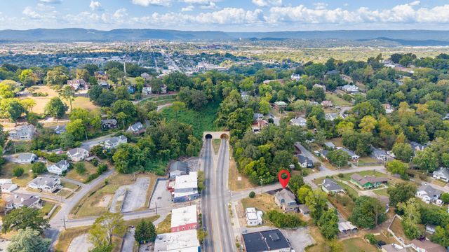 12 N Seminole Drive, Chattanooga, TN 37411