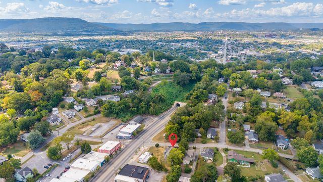 12 N Seminole Drive, Chattanooga, TN 37411