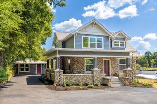 12 N Seminole Drive, Chattanooga, TN 37411