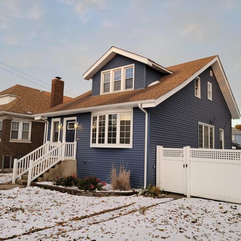 1423 Lake Avenue, Whiting, IN 46394